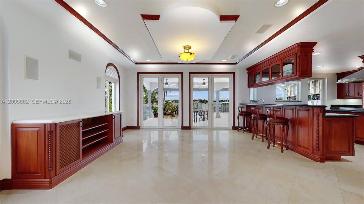 House for rent at 1131 Stillwater Dr #SFH, Miami Beach, FL 33141