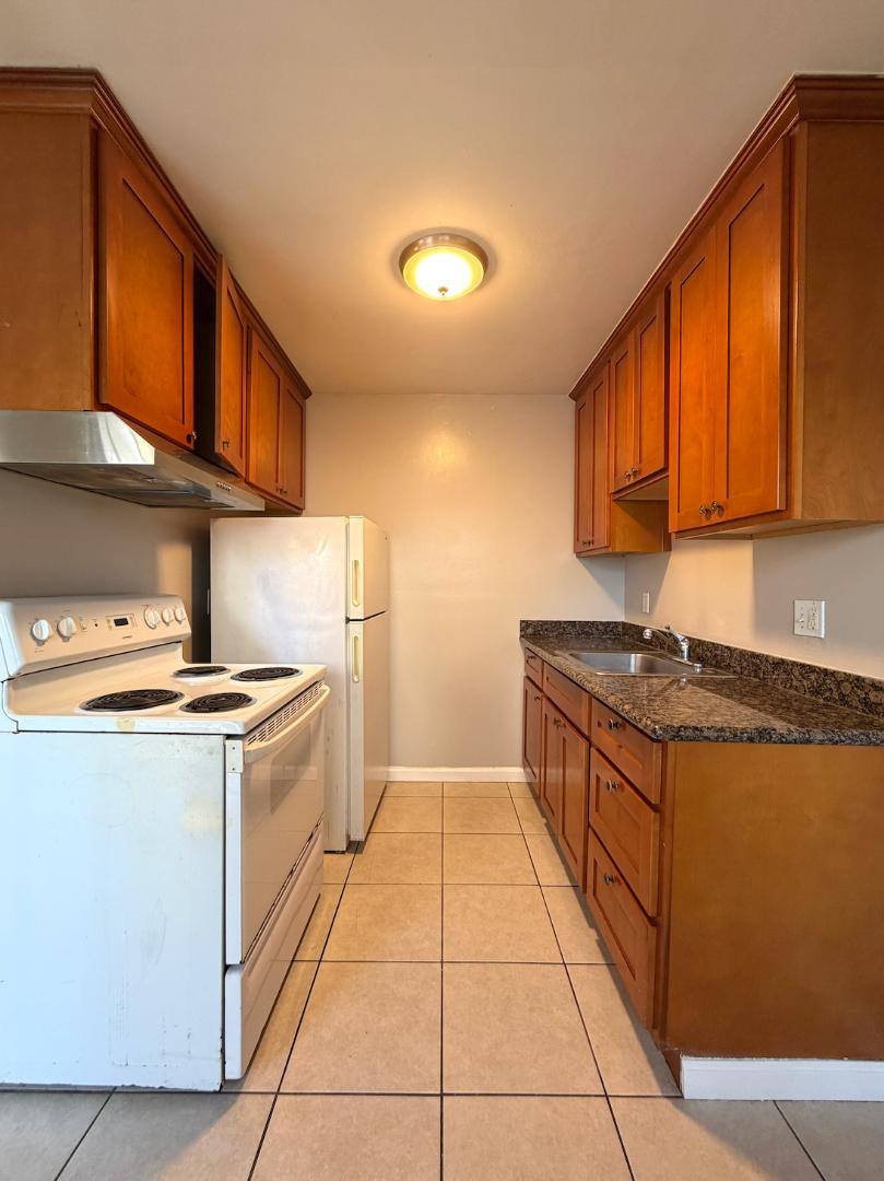 Apartment for rent at 2424 90th Ave #12, Oakland, CA 94603