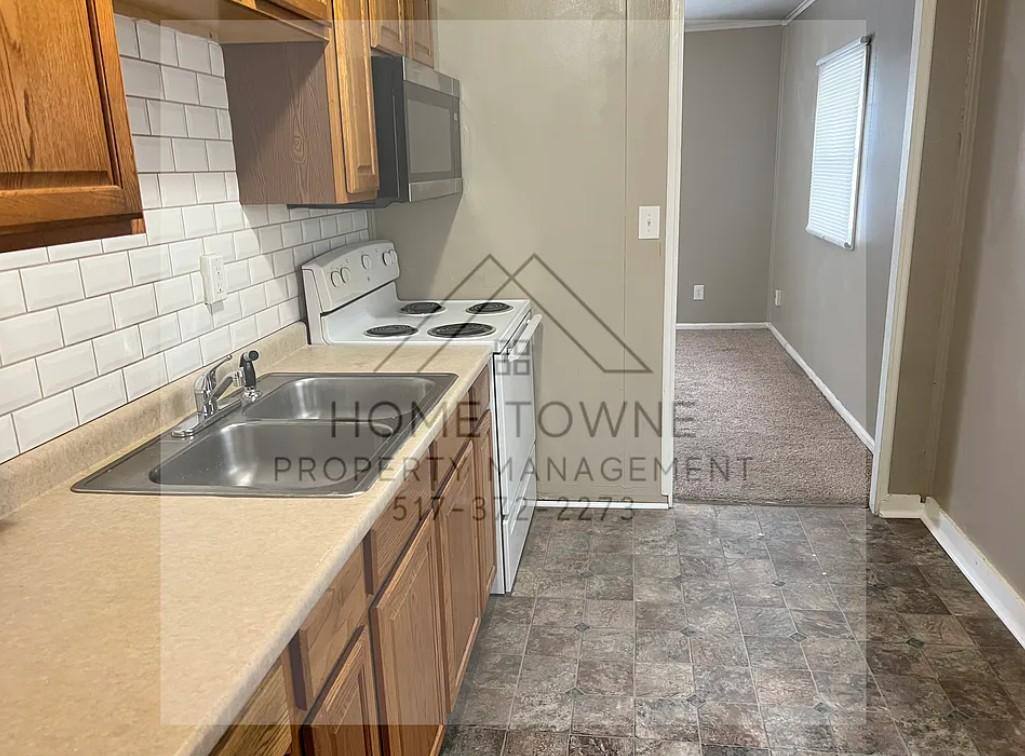 House for rent at 1335 Roosevelt Ave, Lansing, MI 48915