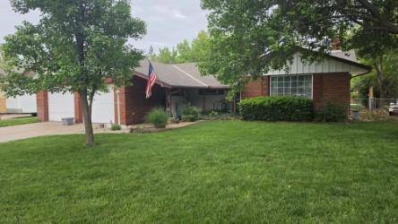 House for rent at 1013 E 20th Ave, Hutchinson, KS 67502
