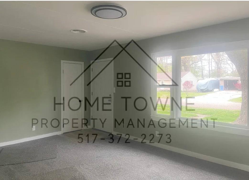 House for rent at 135 W Howe Ave, Lansing, MI 48906