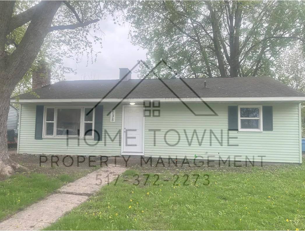 House for rent at 135 W Howe Ave, Lansing, MI 48906