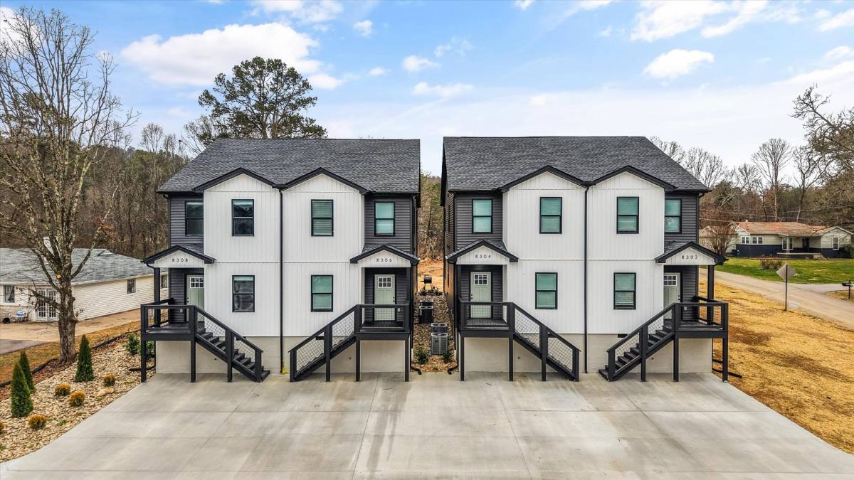 Townhouse for rent at 8306 Lobelia Lane, Knoxville, TN 37920