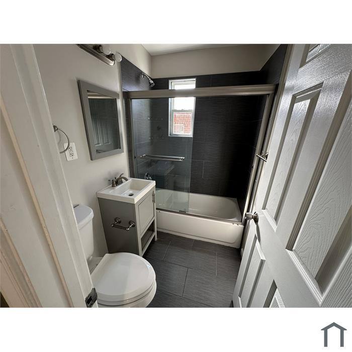 Apartment for rent at 1814 Q St SE, Washington, DC 20020