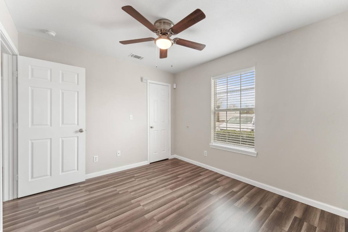 Apartment for rent at 512 Hollyhock St #H23, Waller, TX 77484