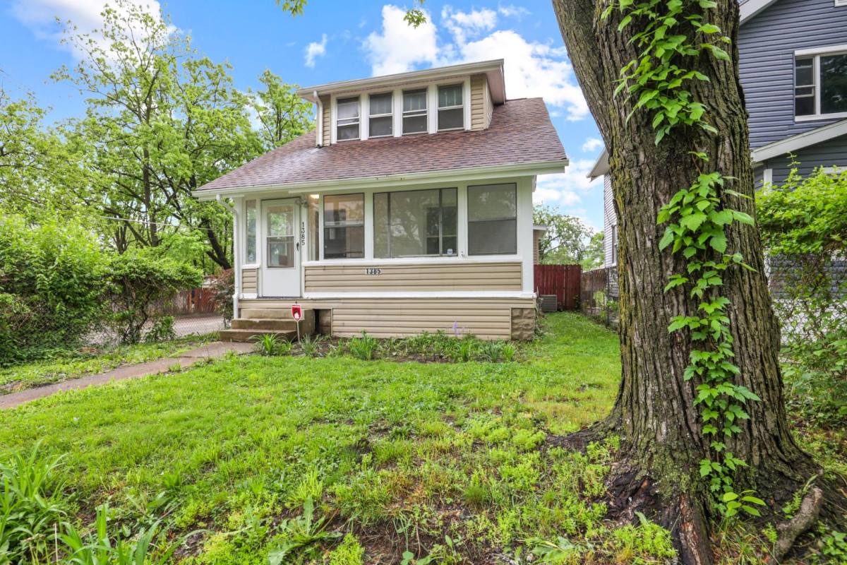 House for rent at 1385 Aberdeen Ave, Columbus, OH 43211