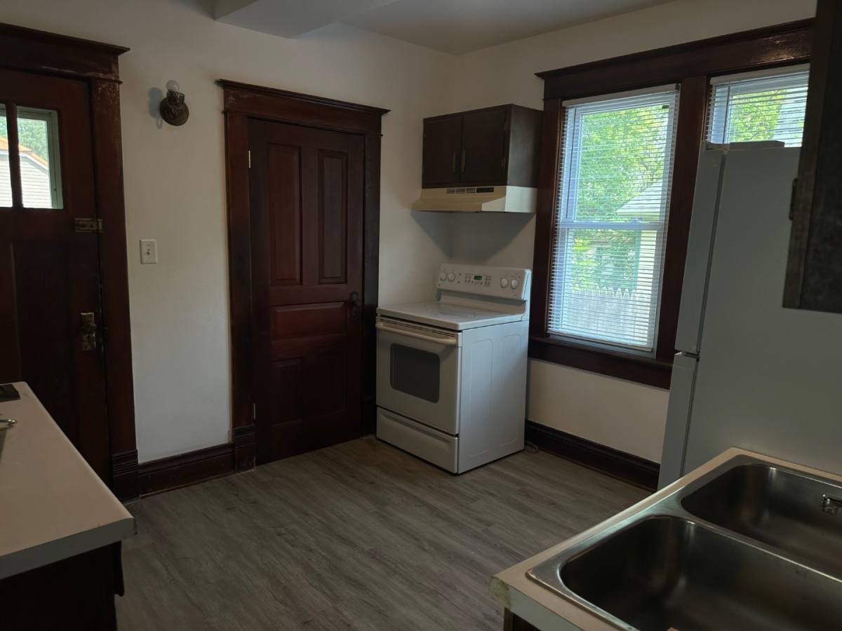 House for rent at 310 S Palmetto Ave #1, Marshfield, WI 54449