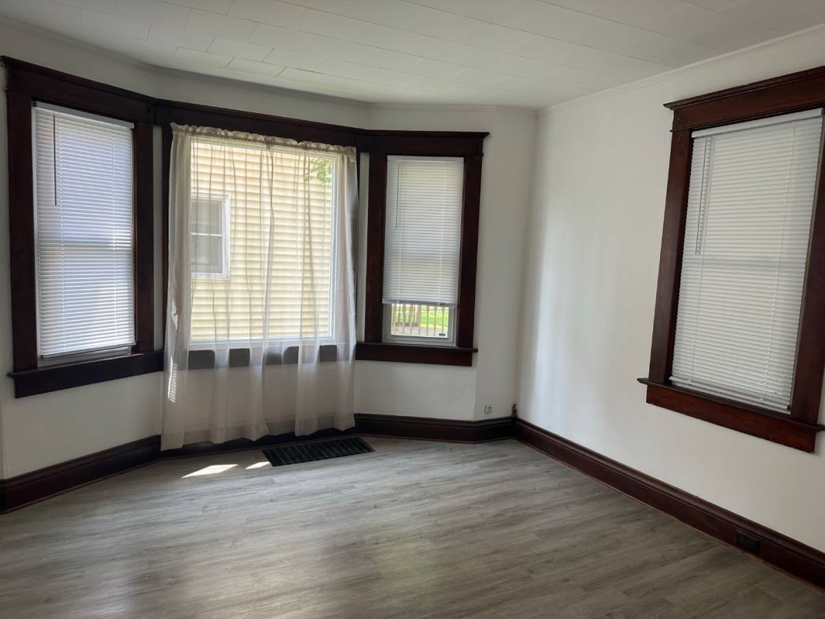 House for rent at 310 S Palmetto Ave #1, Marshfield, WI 54449