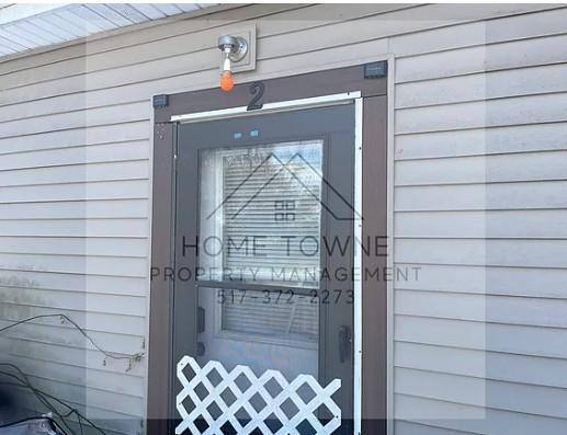 Apartment for rent at 3319 Jewell Ave #2, Lansing, MI 48910