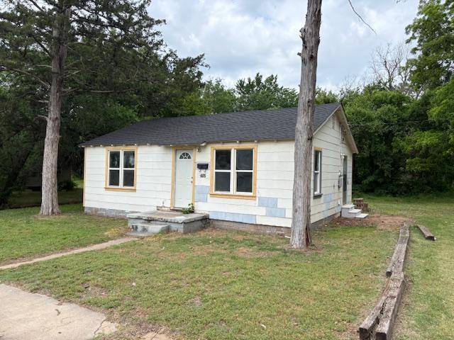 405 S 2nd St, Marlow, OK 73055