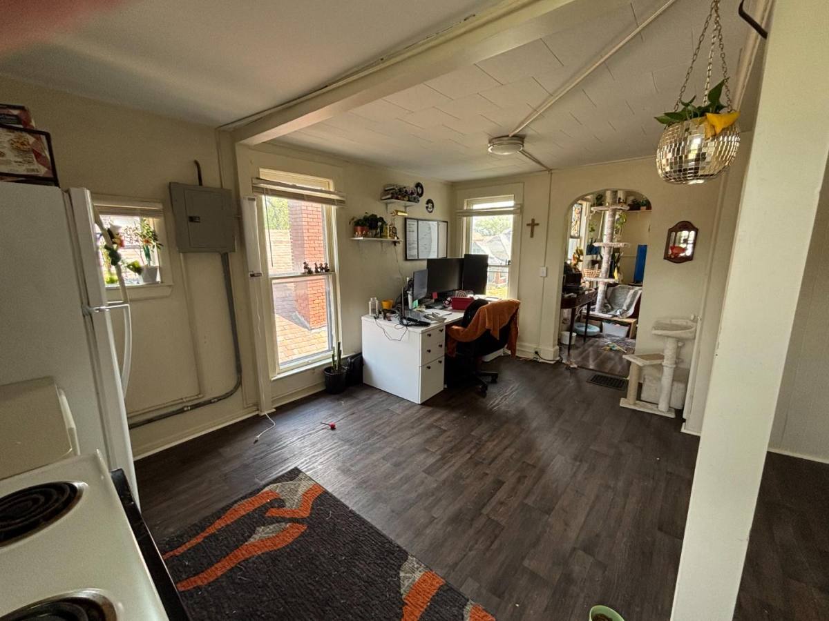 Apartment for rent at 707 S 17th St #3, Terre Haute, IN 47807