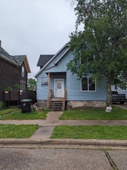 House for rent at 332 2nd St, Menominee, MI 49858