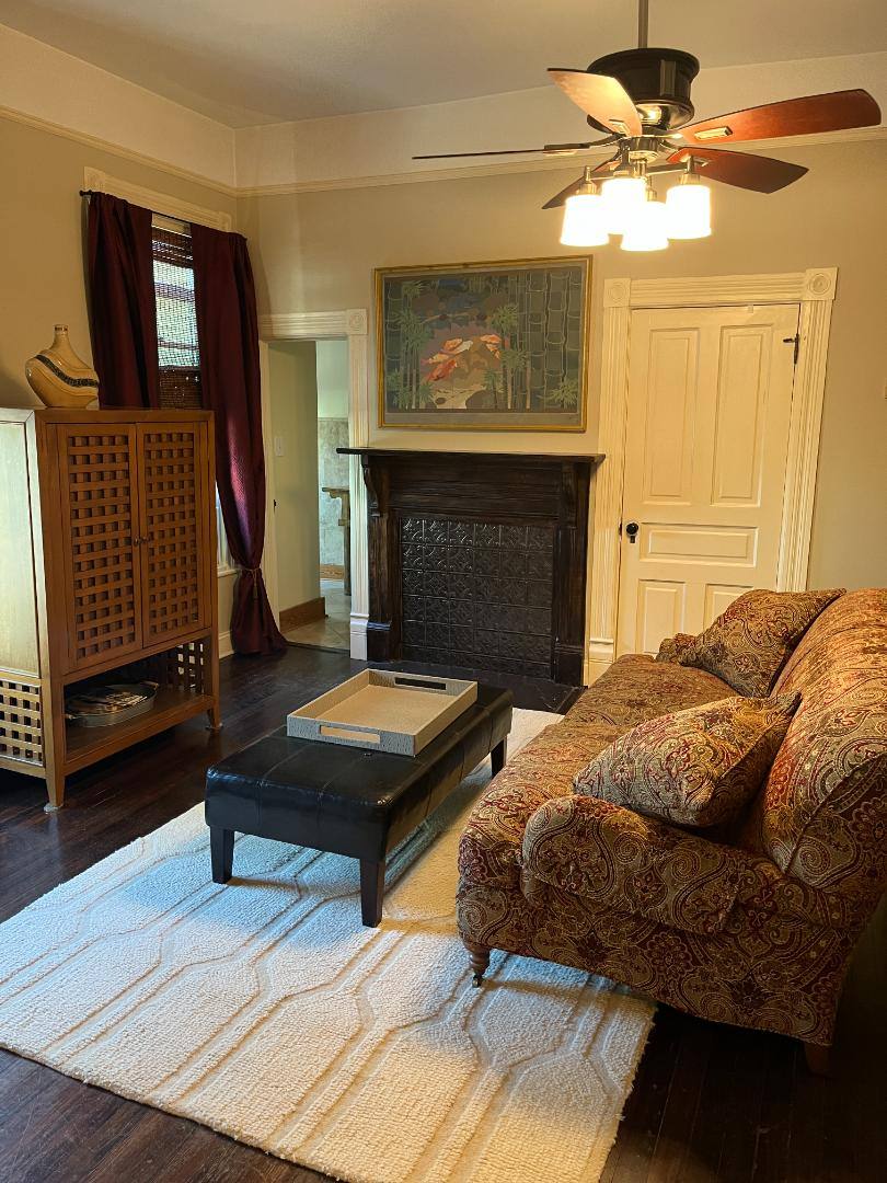 Apartment for rent at 147 E Chestnut St #4, Asheville, NC 28801