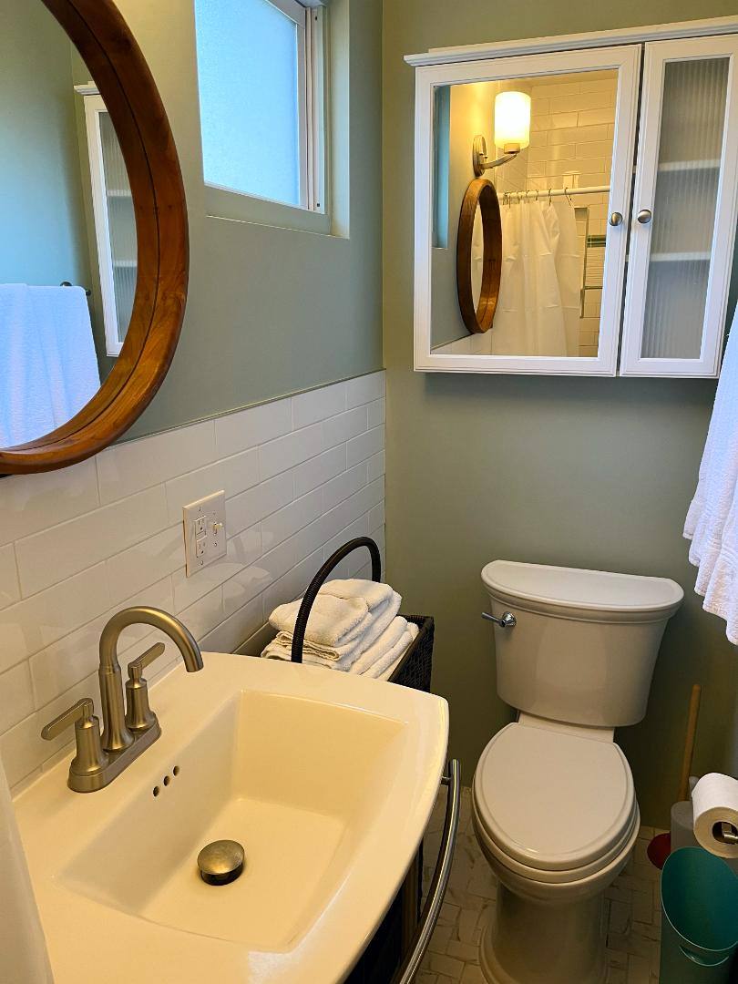 Apartment for rent at 375 Weaverville Rd #2, Asheville, NC 28804