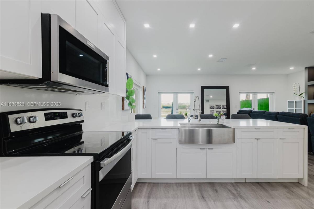 Townhouse for rent at 12735 SW 49th Court Miramar, Hollywood, FL 33027