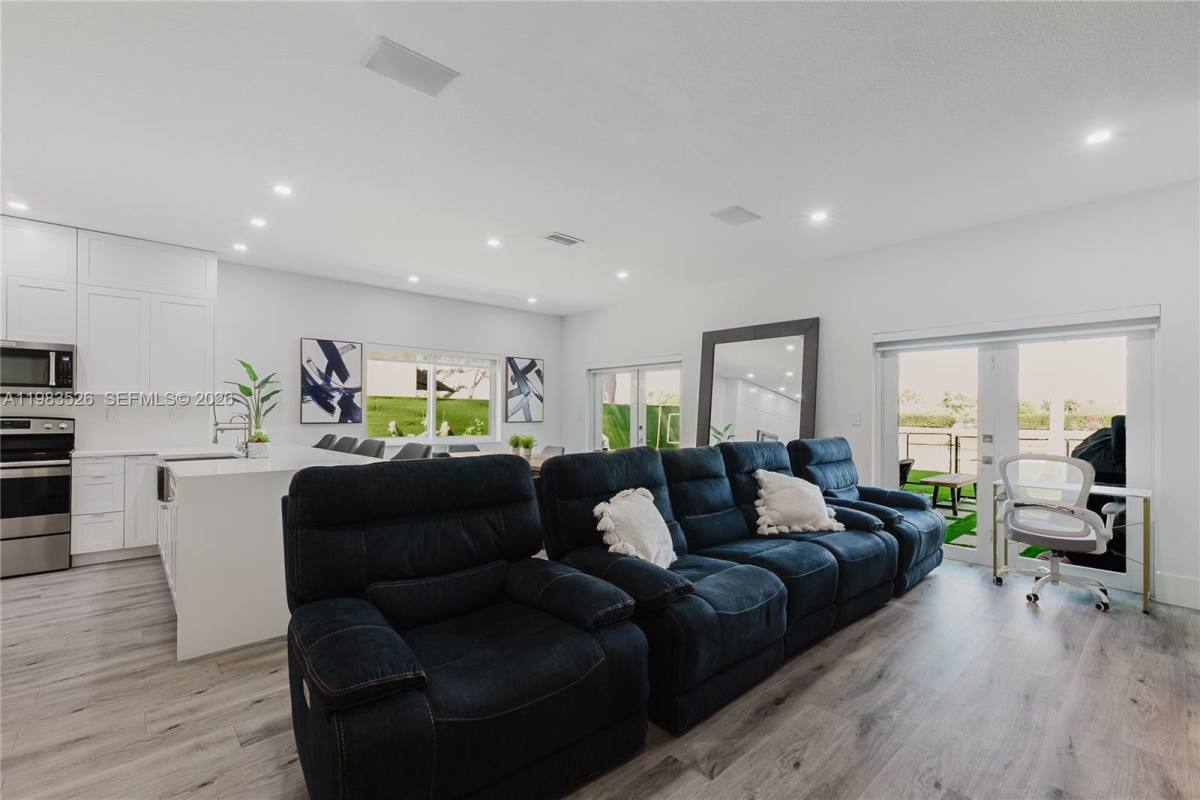 Townhouse for rent at 12735 SW 49th Court Miramar, Hollywood, FL 33027