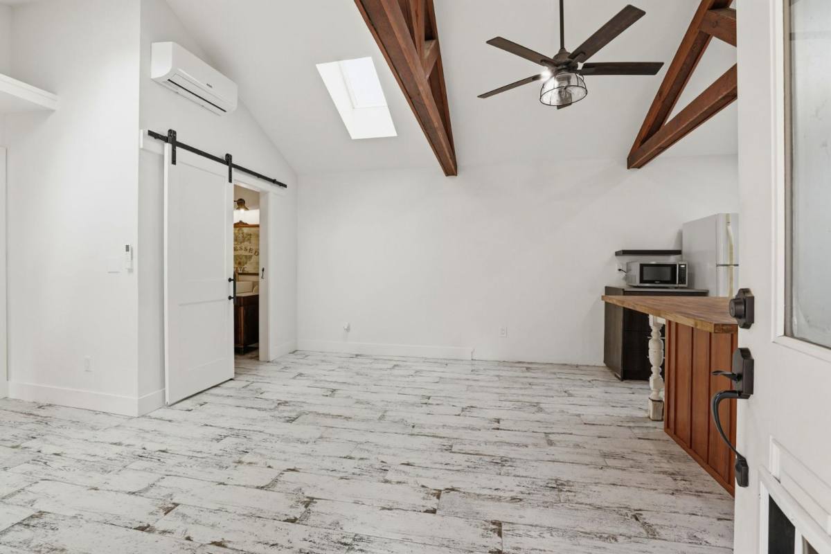 House for rent at 735 W St #ADU, Hollister, CA 95023