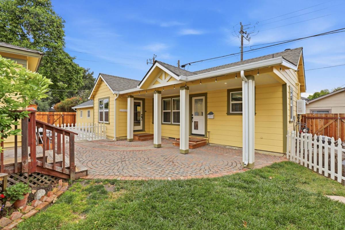 House for rent at 735 W St #ADU, Hollister, CA 95023