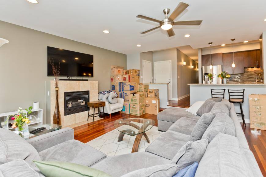 Apartment for rent at 1232 N Milwaukee Ave #3, Chicago, IL 60622
