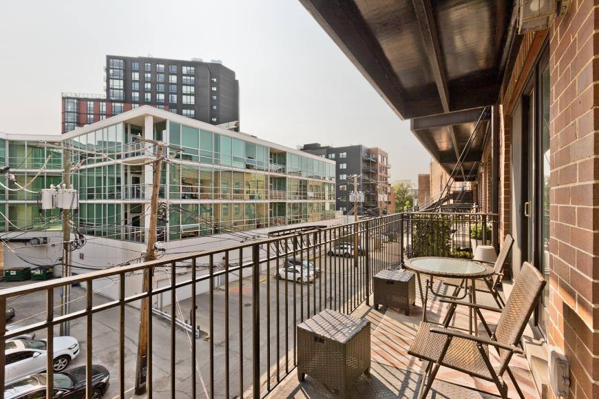 Apartment for rent at 1232 N Milwaukee Ave #3, Chicago, IL 60622