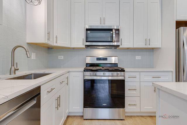 Apartment for rent at 1746 N California #1, Chicago, IL 60647