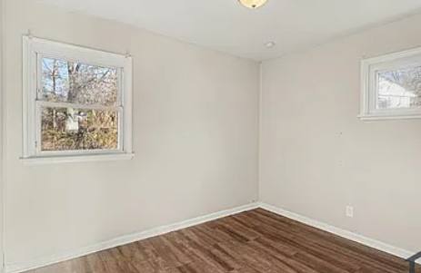 House for rent at 1711 Nemnich Rd, Saint Louis, MO 63136