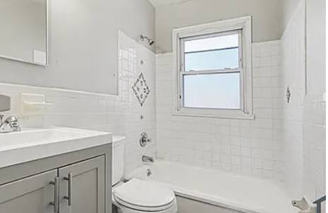House for rent at 1711 Nemnich Rd, Saint Louis, MO 63136