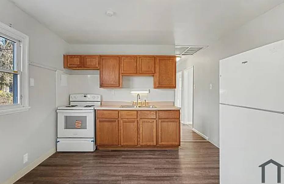 House for rent at 1711 Nemnich Rd, Saint Louis, MO 63136