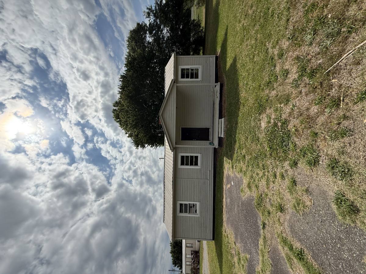 House for rent at 702 Kawasaki Court, Dallas, NC 28034