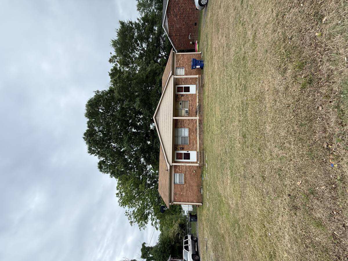 Townhouse for rent at 149 W College St, Stanley, NC 28164