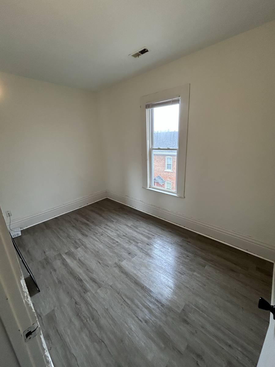 Apartment for rent at 1080 Wilson Ave #1082 1 2, Dubuque, IA 52001