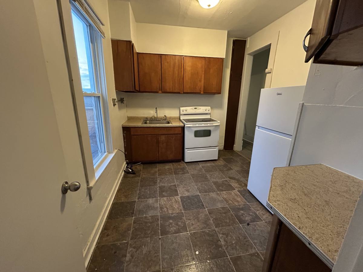 Apartment for rent at 1080 Wilson Ave #1082 1 2, Dubuque, IA 52001