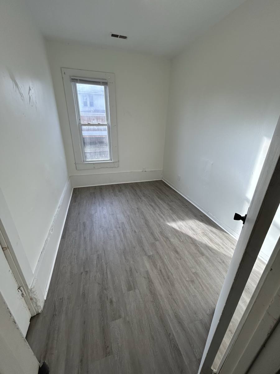 Apartment for rent at 1080 Wilson Ave #1082 1 2, Dubuque, IA 52001