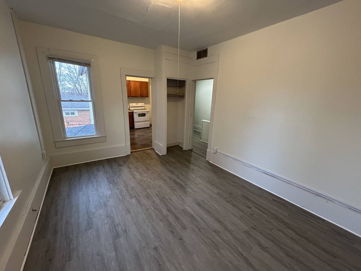 Apartment for rent at 1080 Wilson Ave #1082 1 2, Dubuque, IA 52001