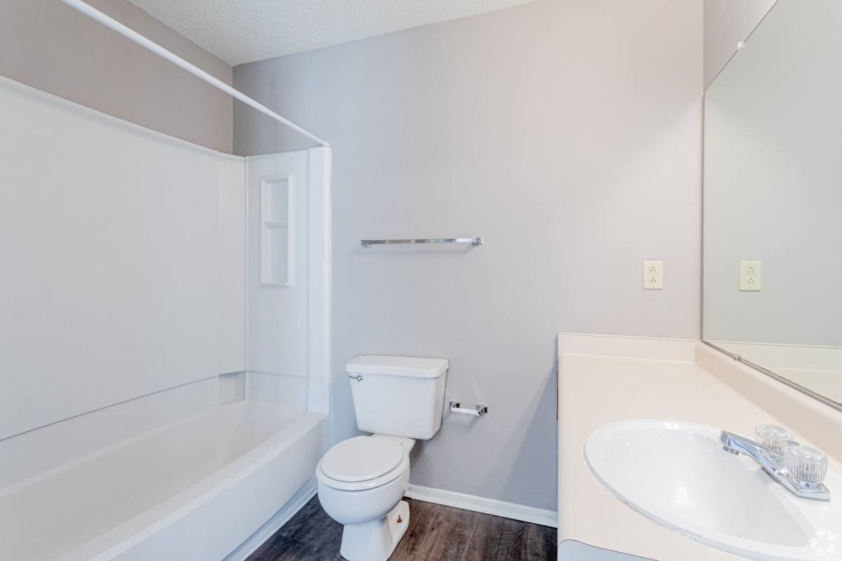 Apartment for rent at Foothills, 2401 Lakeview Rd N, North Little Rock, AR 72116