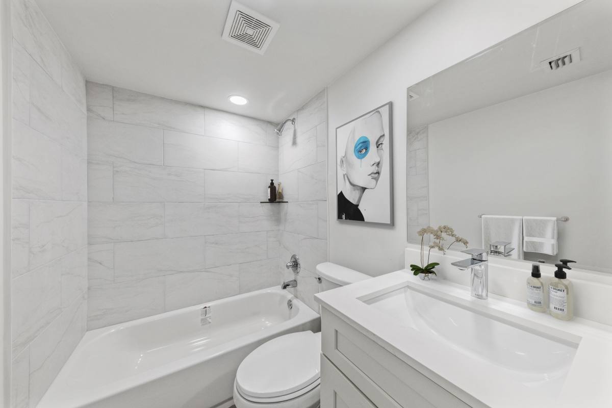 Apartment for rent at Aciano Hialeah, 6975 W 16th Ave, Hialeah, FL 33014