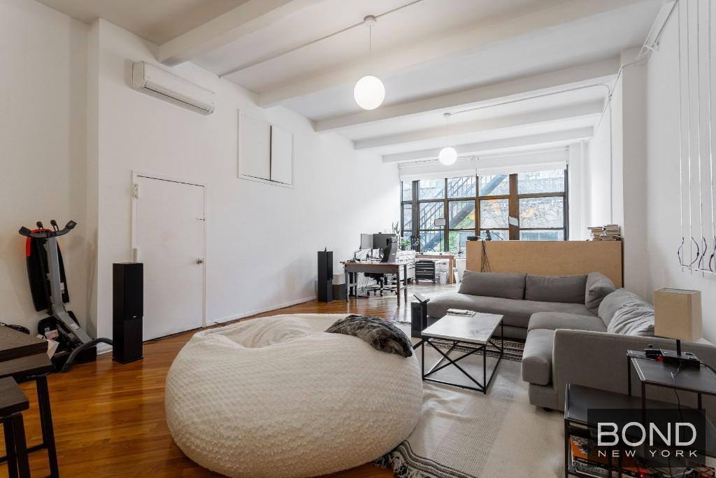 Apartment for rent at 810 Broadway #5R, New York, NY 10003