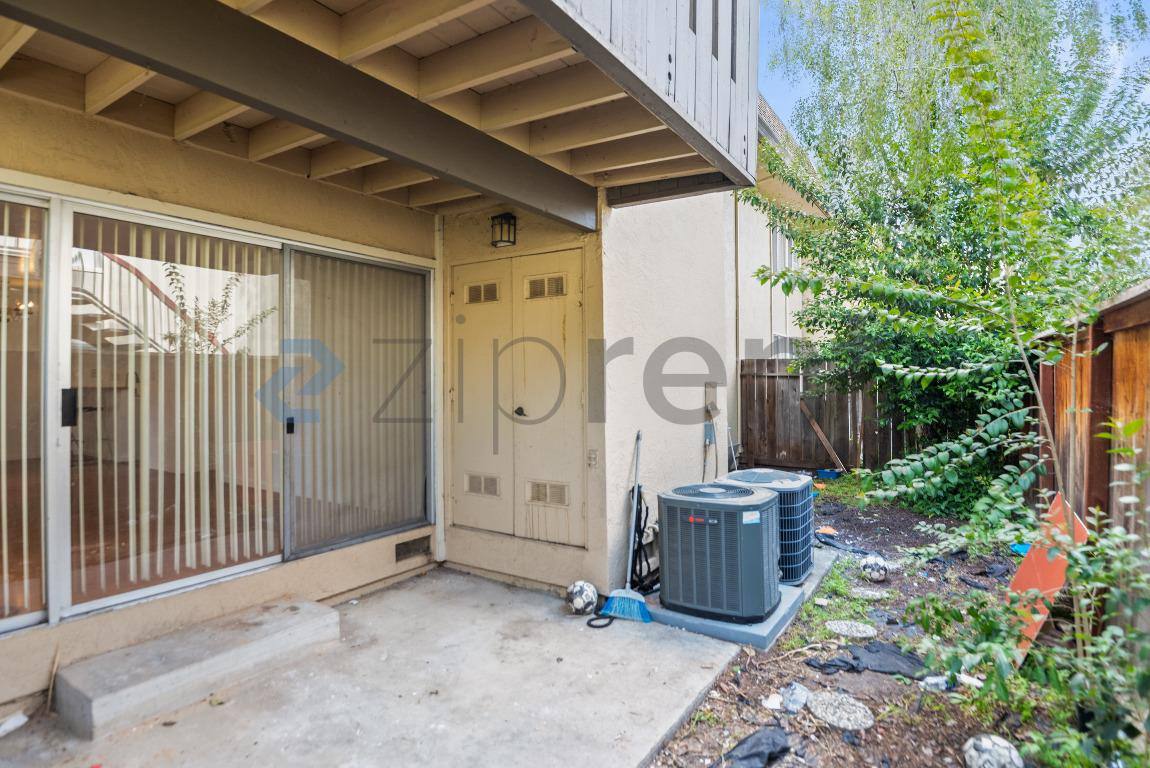 Apartment for rent at 51 Massolo Dr #C, Pleasant Hill, CA 94523