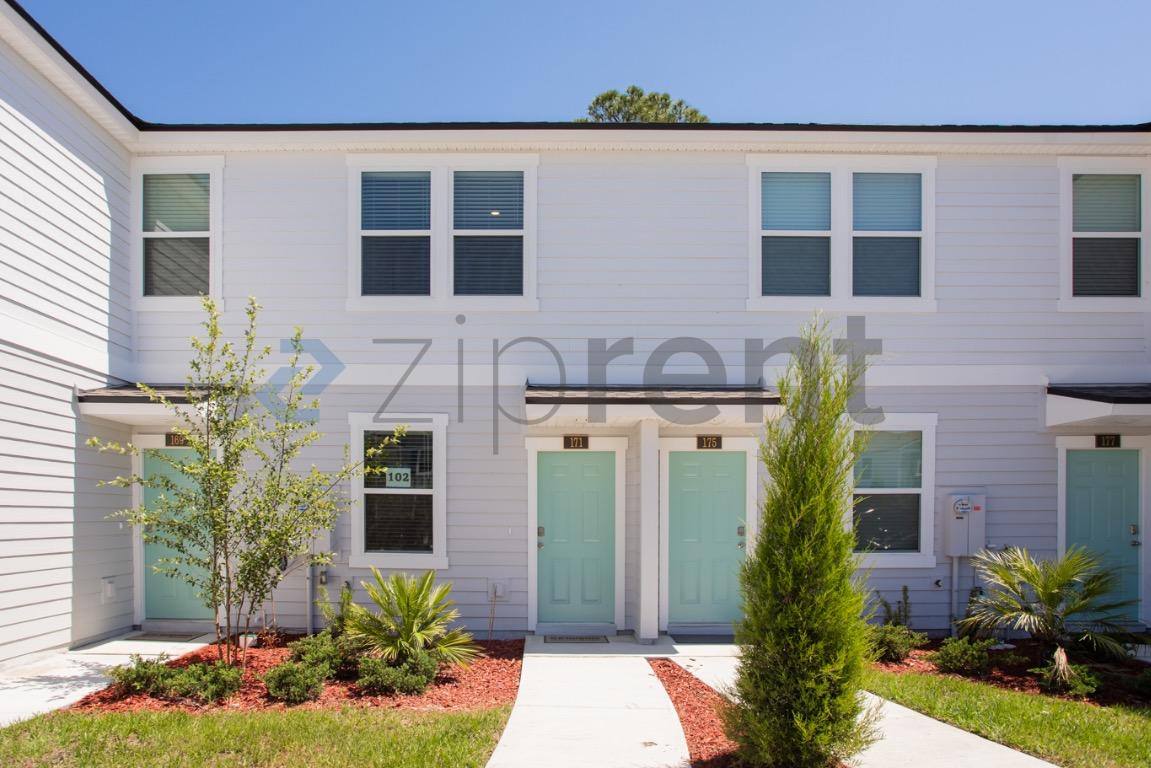 Townhouse for rent at 171 Palmetto Ridge Rd, Saint Augustine, FL 32095