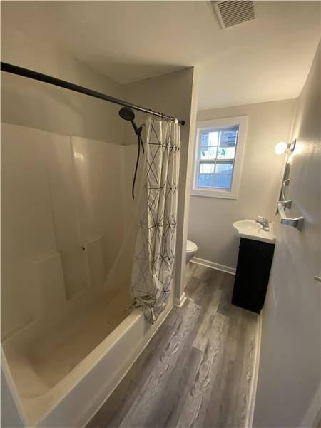 Apartment for rent at 2604 Jefferson St, Savannah, GA 31401