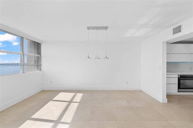 Condo for rent at 1420 Brickell Bay Dr #1001A, Miami, FL 33131