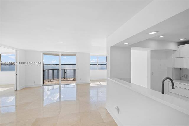 Condo for rent at 1420 Brickell Bay Dr #1001A, Miami, FL 33131