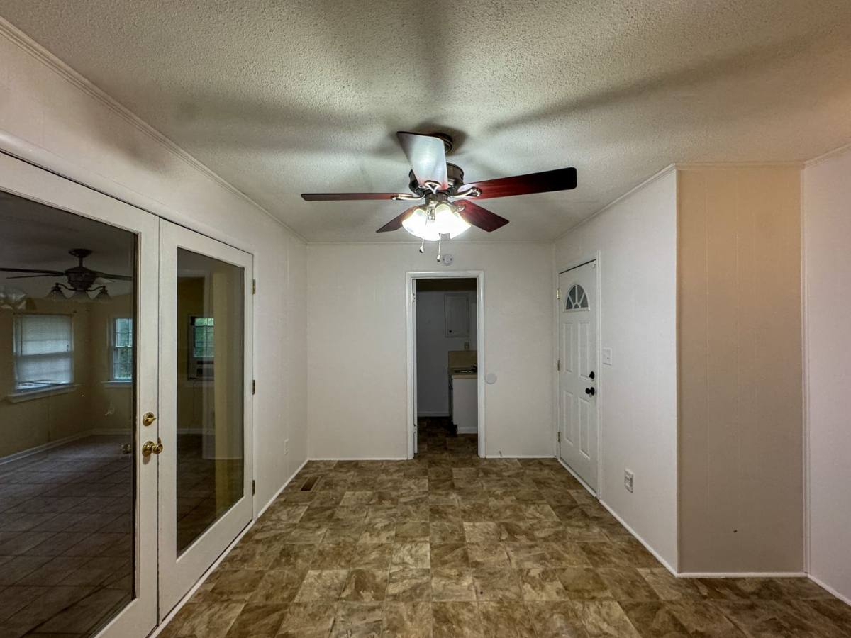 House for rent at 726 Dandridge Dr, Fayetteville, NC 28303