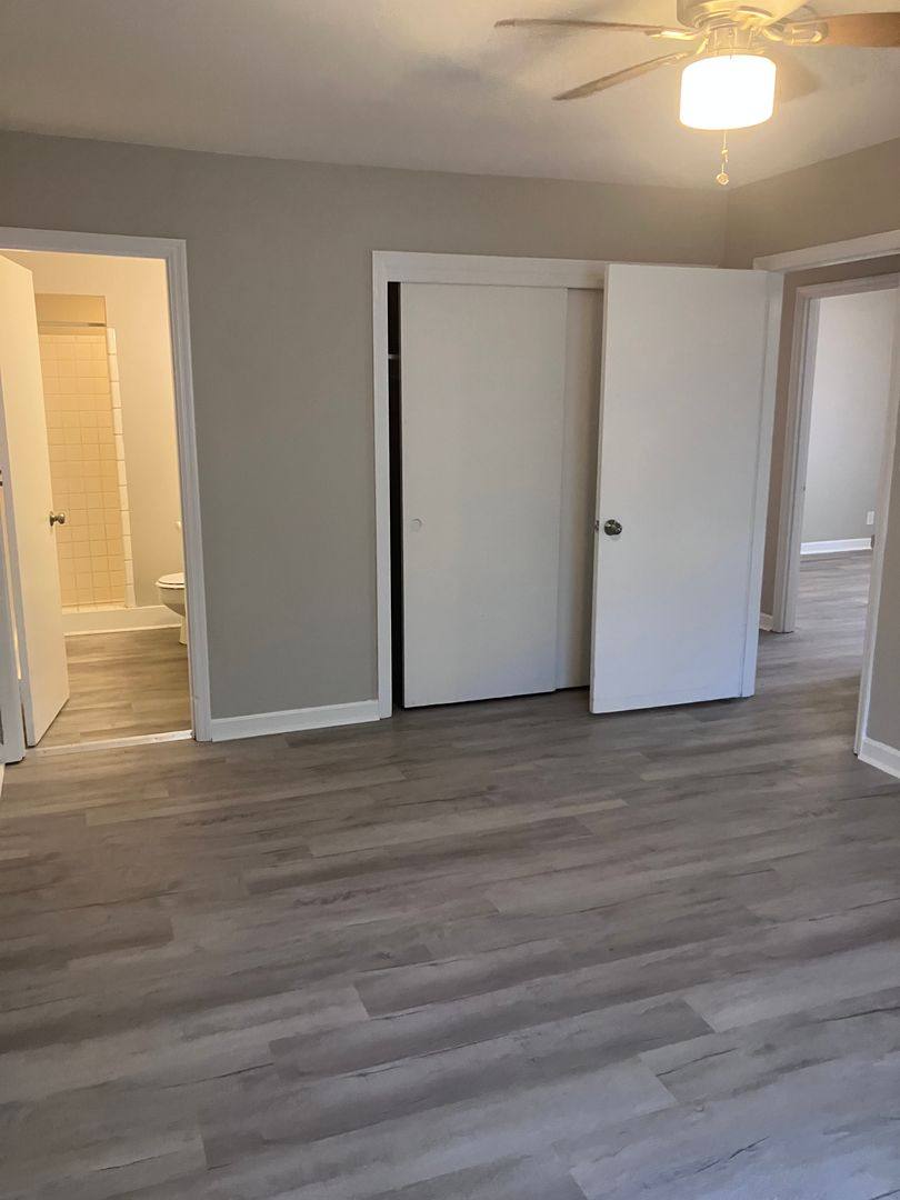 Apartment for rent at 2063 Vineville Ave, Macon, GA 31204