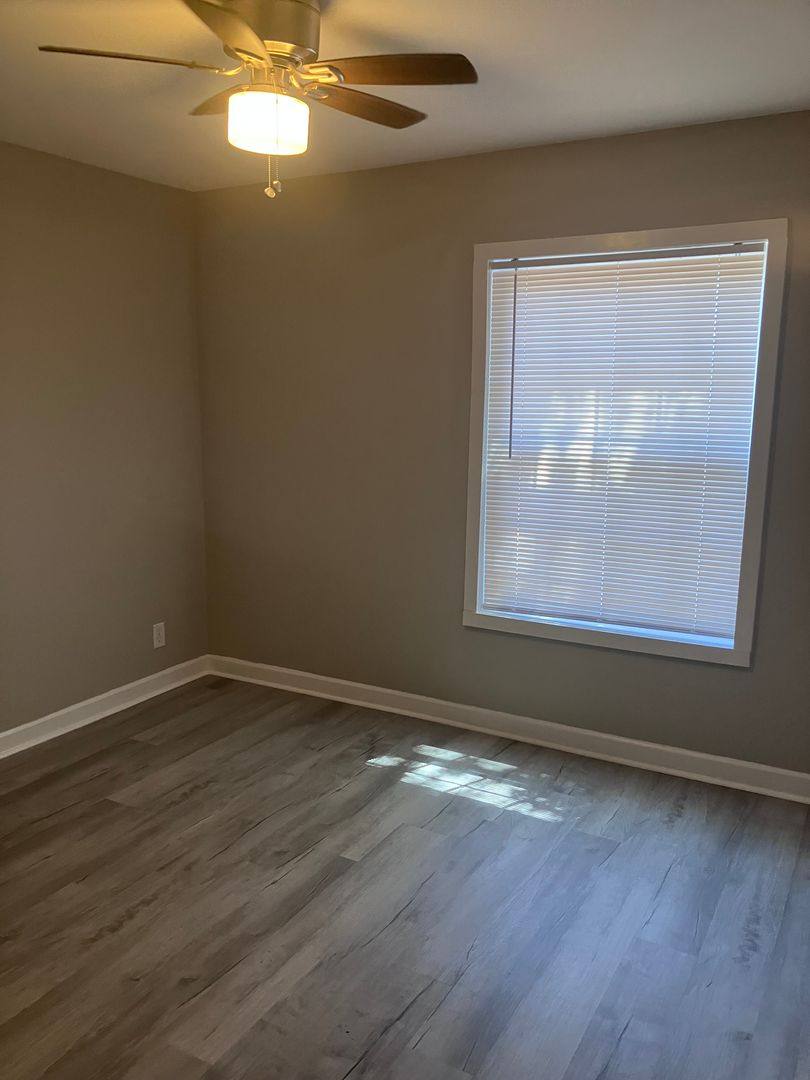 Apartment for rent at 2063 Vineville Ave, Macon, GA 31204