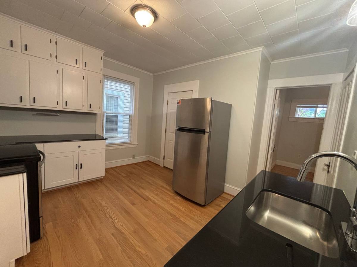 Apartment for rent at 117-119 Whittier Ave, Syracuse, NY 13204