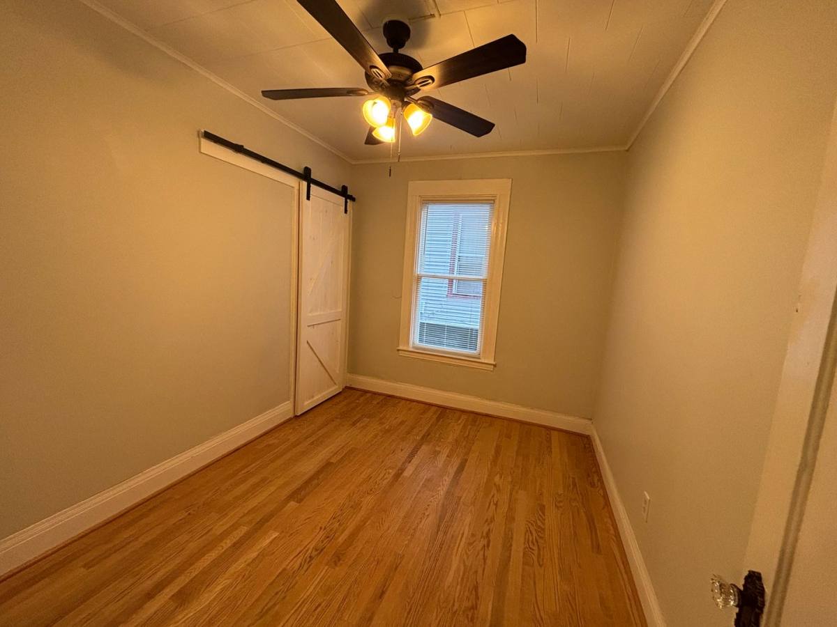 Apartment for rent at 117-119 Whittier Ave, Syracuse, NY 13204