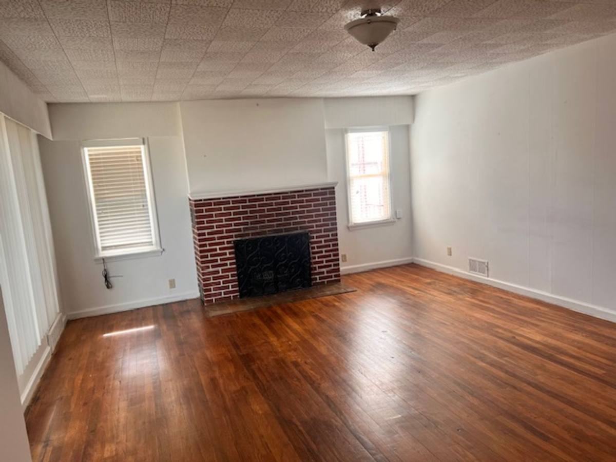 House for rent at 112 S 100 E, Parowan, UT 84761