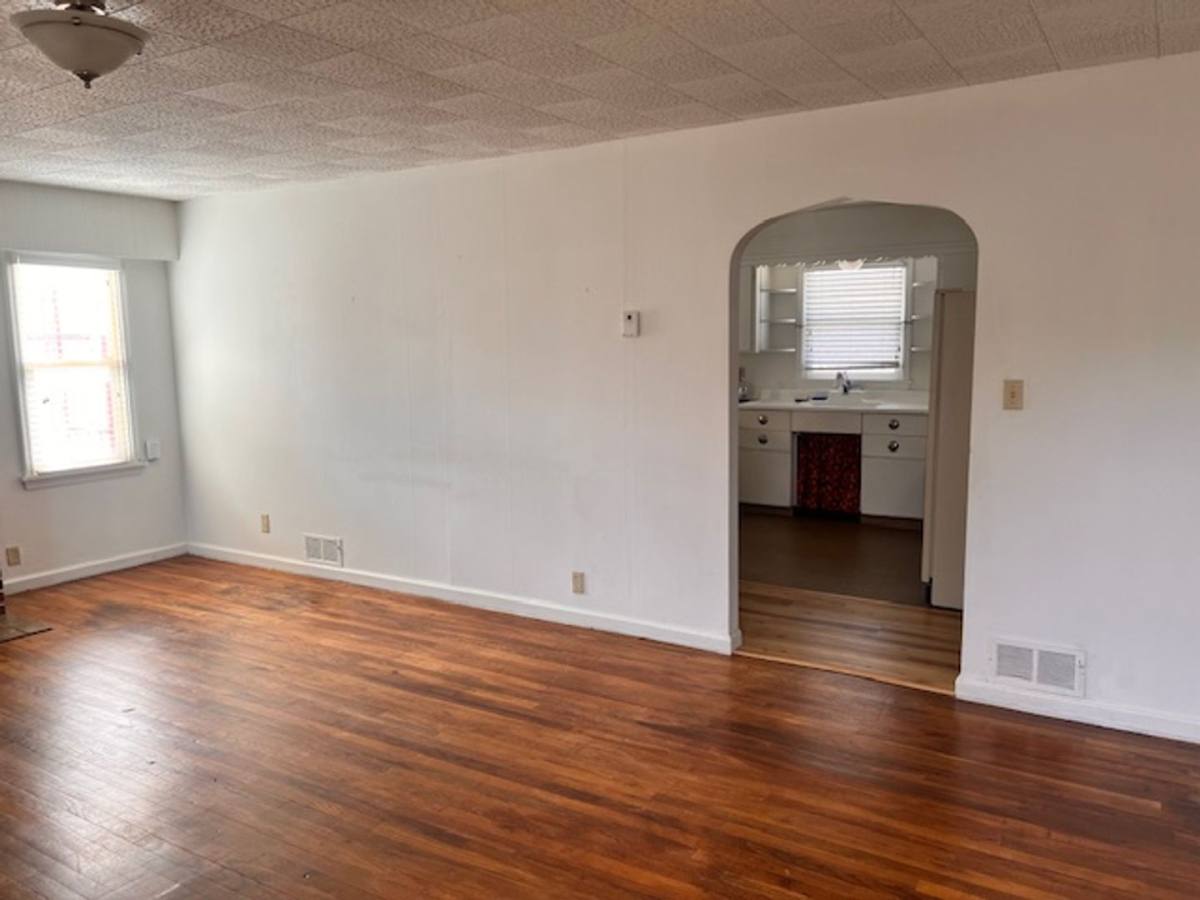 House for rent at 112 S 100 E, Parowan, UT 84761