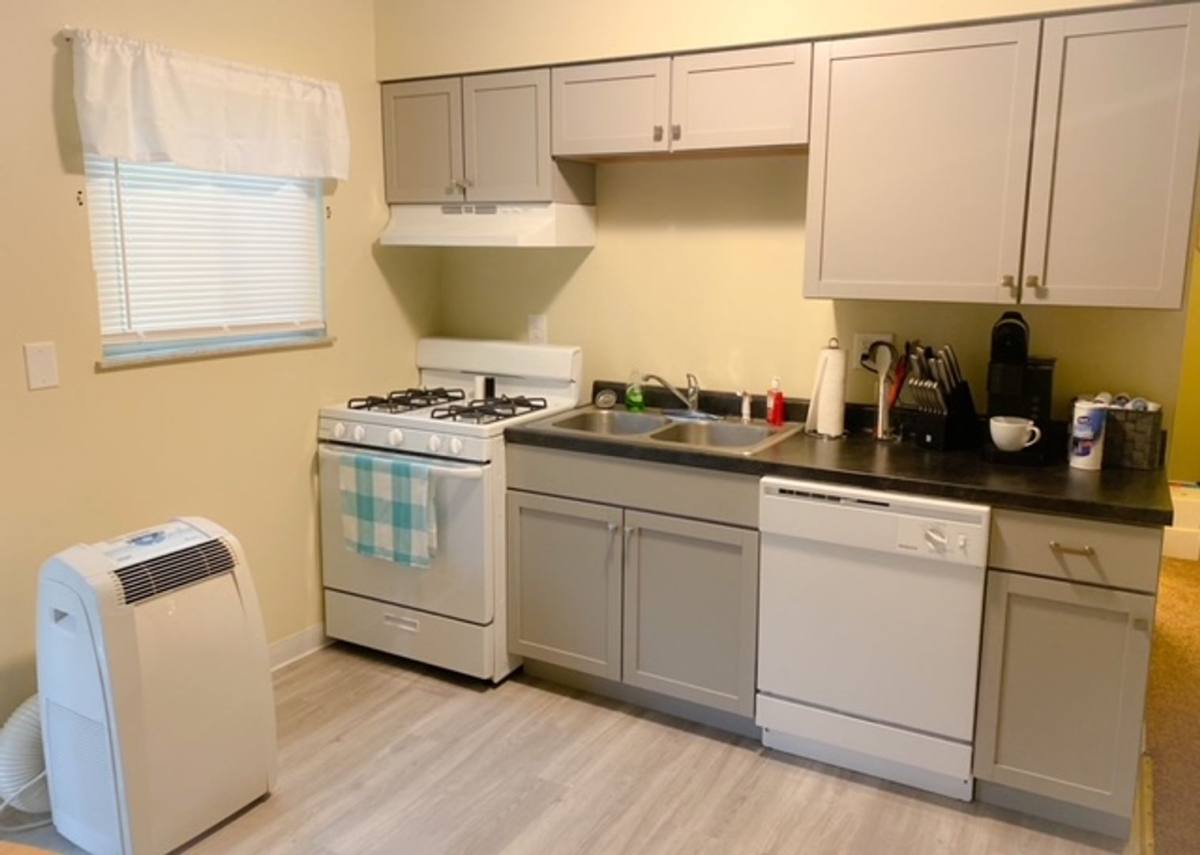Apartment for rent at 1419 Oxford State Rd, Middletown, OH 45044